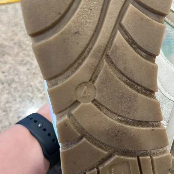 Cat and Jack girls Sneakers - Picture 9 of 9